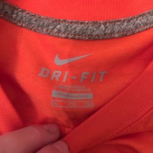 Nike Shirts - 3 short sleeve Nike shirts Nike Shirts - 3 short sleeve Nike shirts